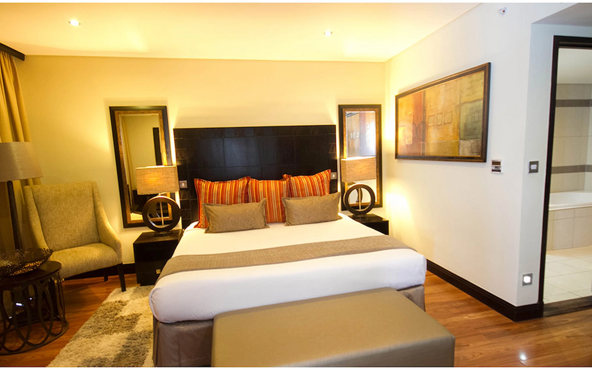 Mount Meru Hotel