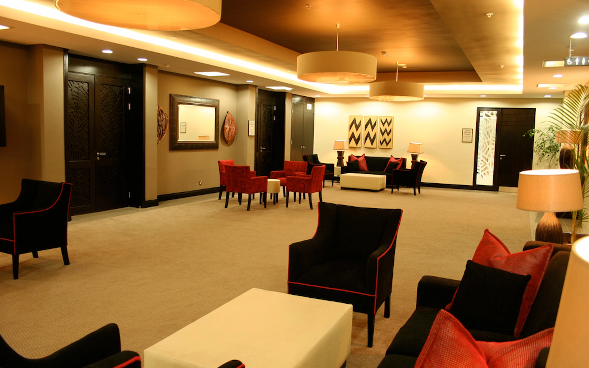 Mount Meru Hotel