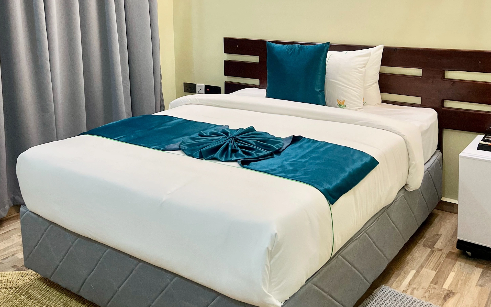 La mama Hotel