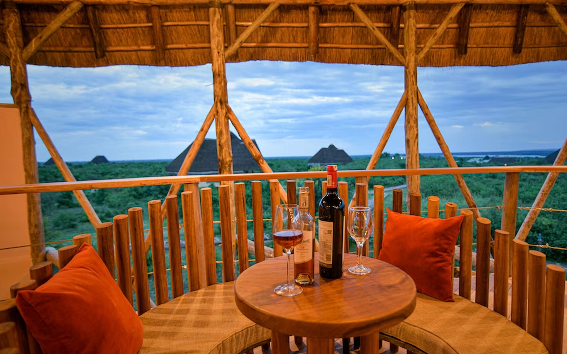 Aardvark Safari Lodge