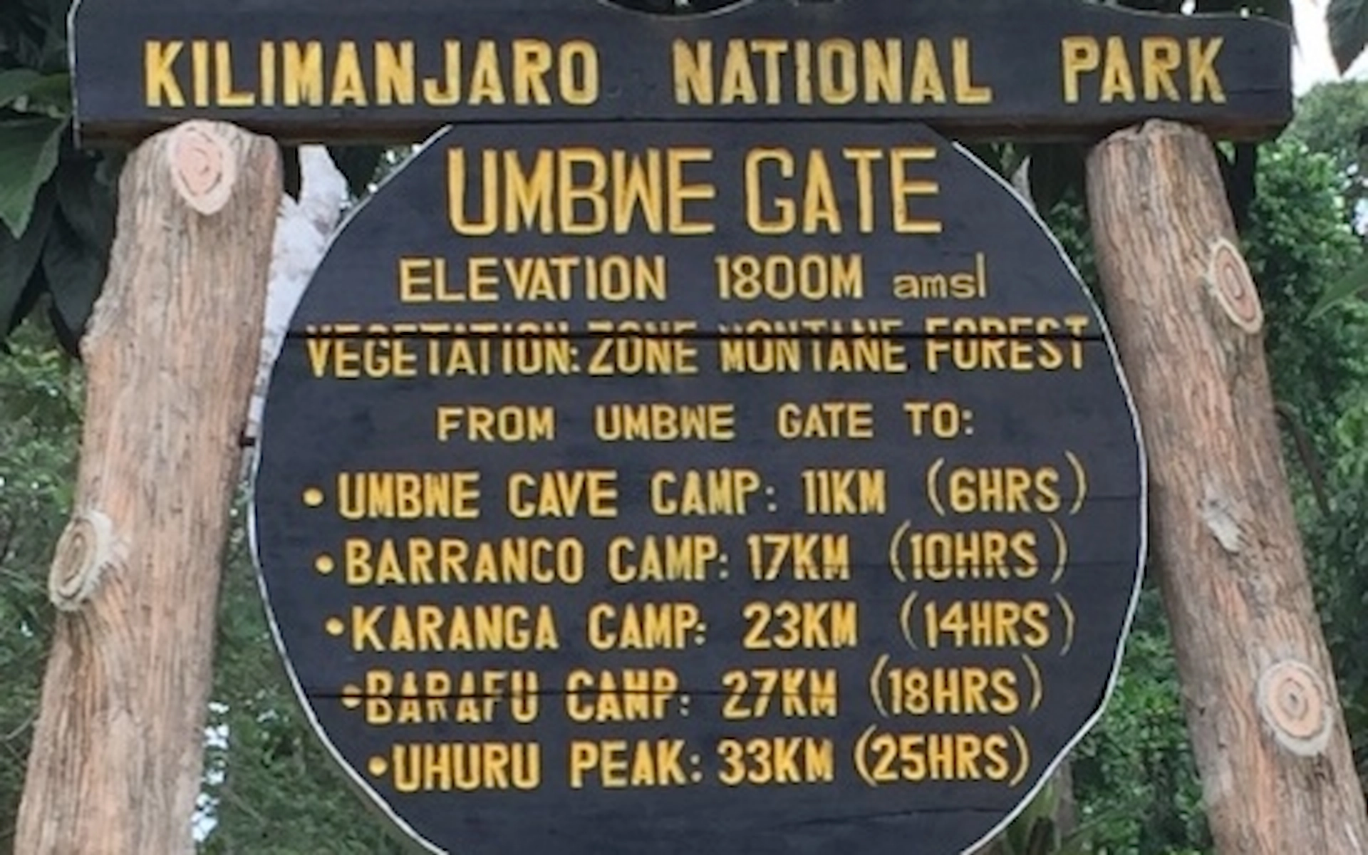 Umbwe Gate (1800m) — photo 3