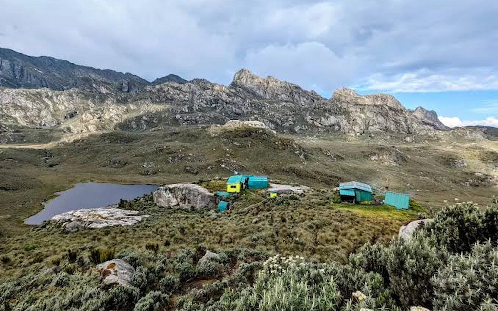  Bujuku Camp – 3,962 m — photo 1