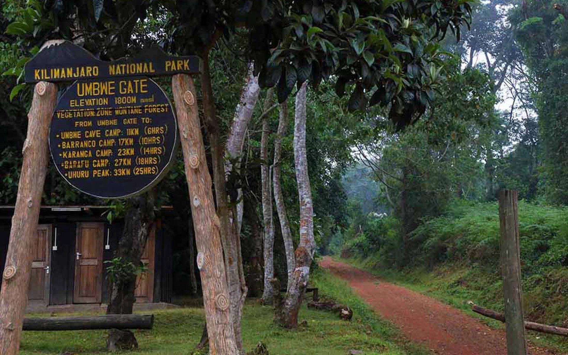 Umbwe Gate (1800m) — photo 2