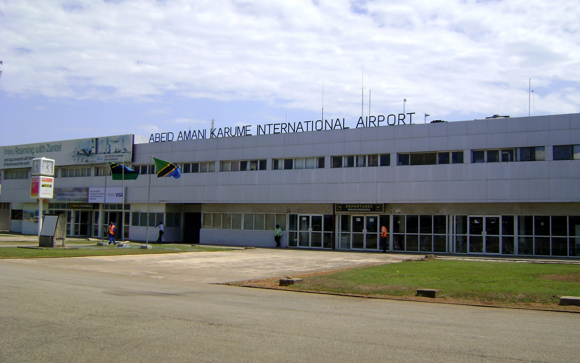 Zanzibar International Airport (ZNZ) — photo 2