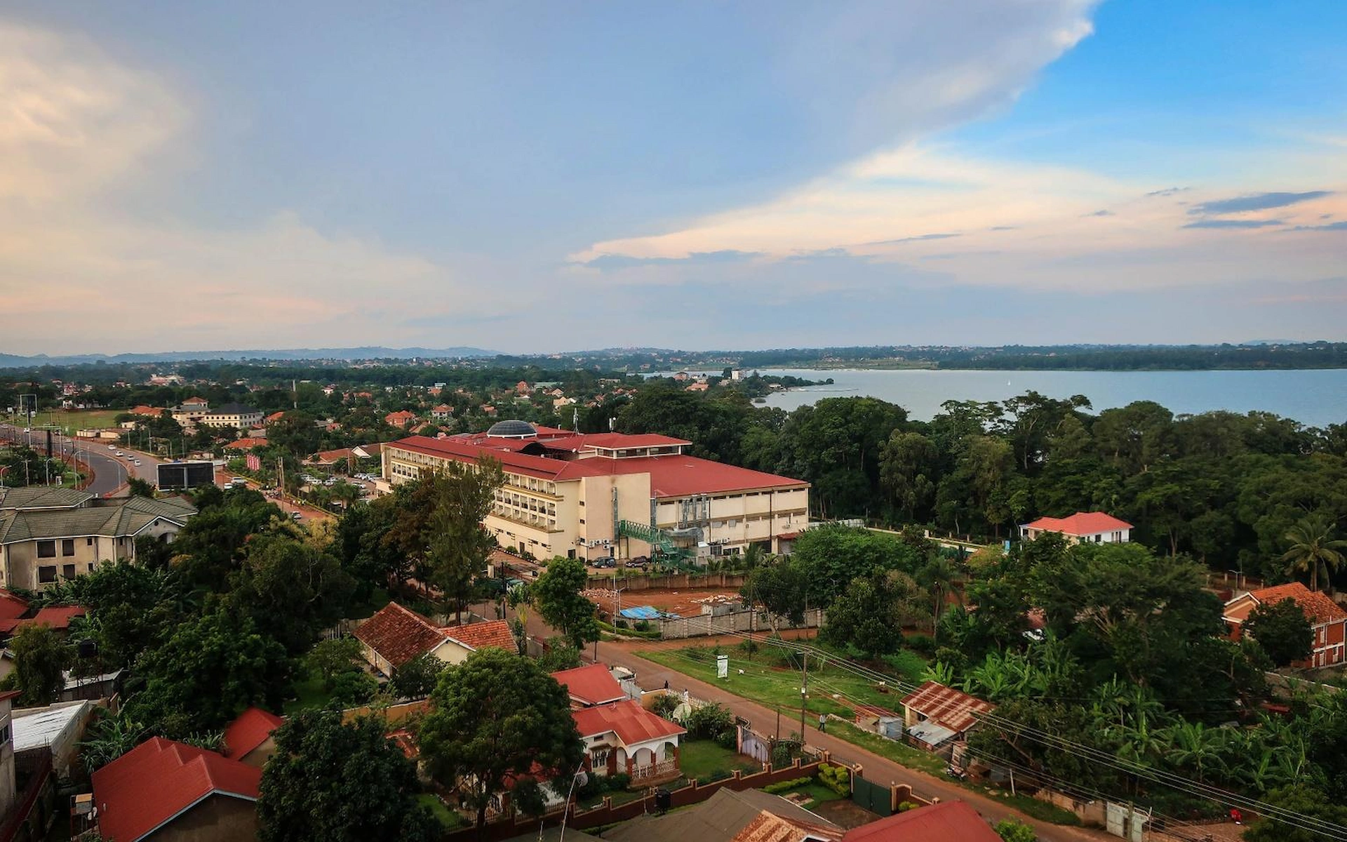 Entebbe — photo 4