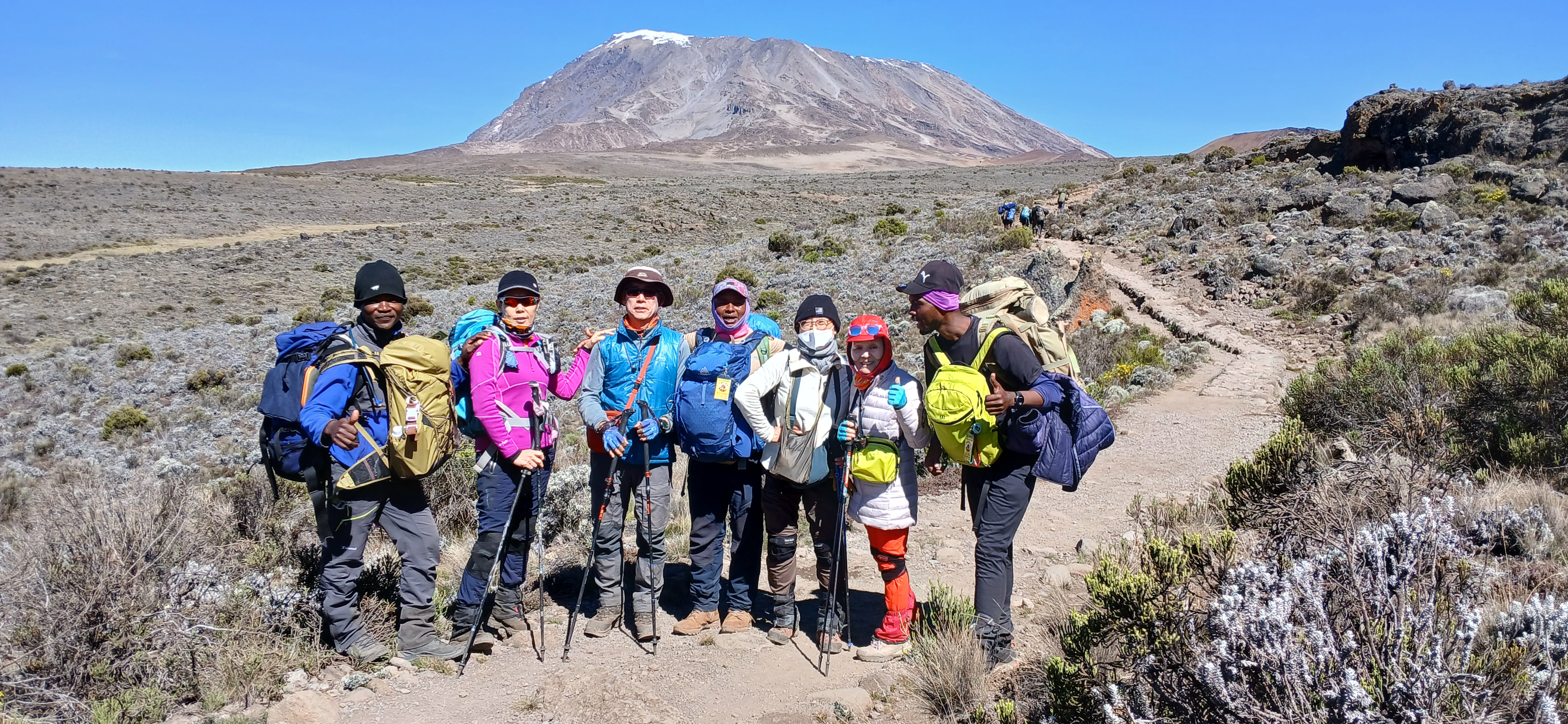 Machame Camp 3050m/9950ft to Shira Camp 3850m/12,600ft