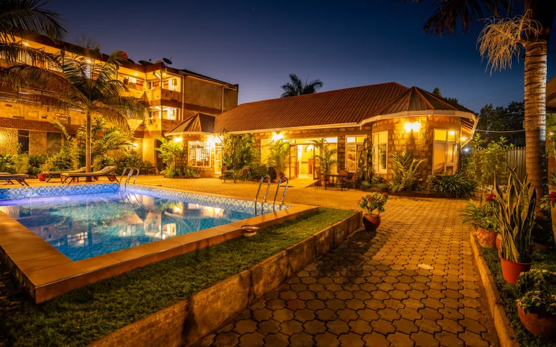 Mrimba Palm Hotel